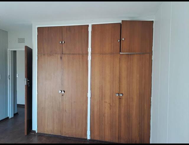 2 BEDROOM PROPERTY TO RENT IN FLORIDA PARK